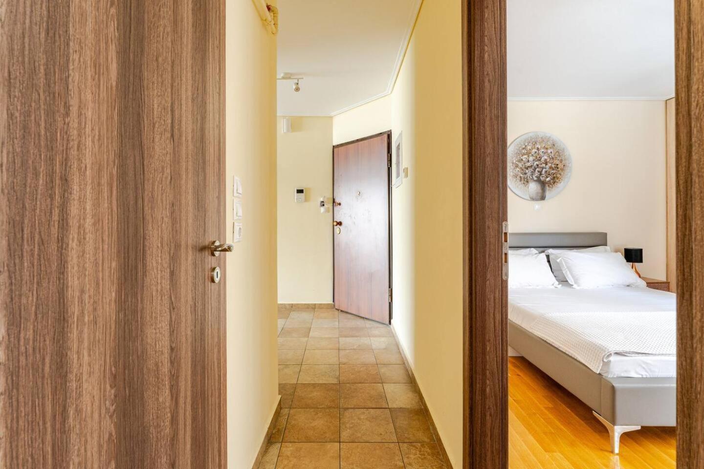 Lux & Style 75Sqm With Private Parking In Athens Apartment Luaran gambar