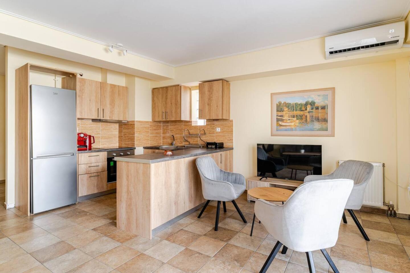 Lux & Style 75Sqm With Private Parking In Athens Apartment Luaran gambar