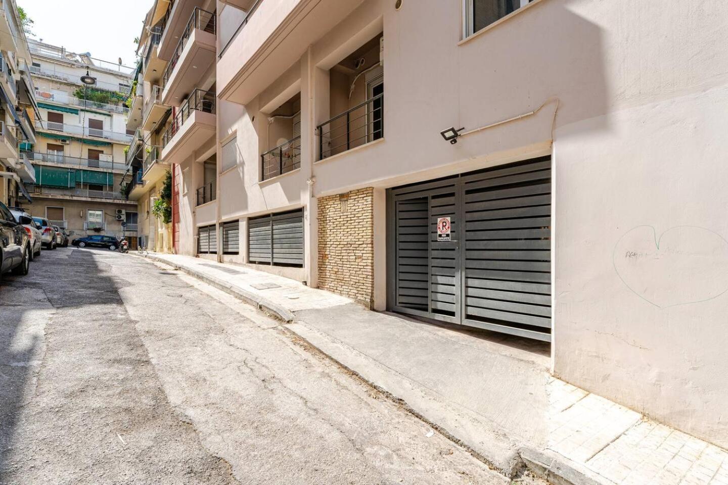 Lux & Style 75Sqm With Private Parking In Athens Apartment Luaran gambar