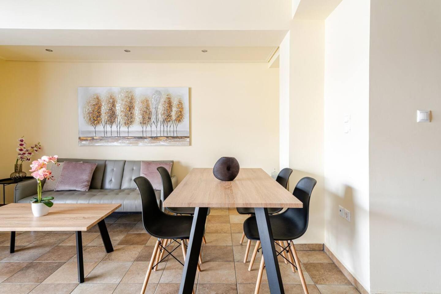 Lux & Style 75Sqm With Private Parking In Athens Apartment Luaran gambar